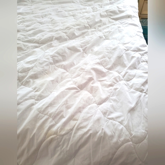 Serta Other - King Mattress Cover